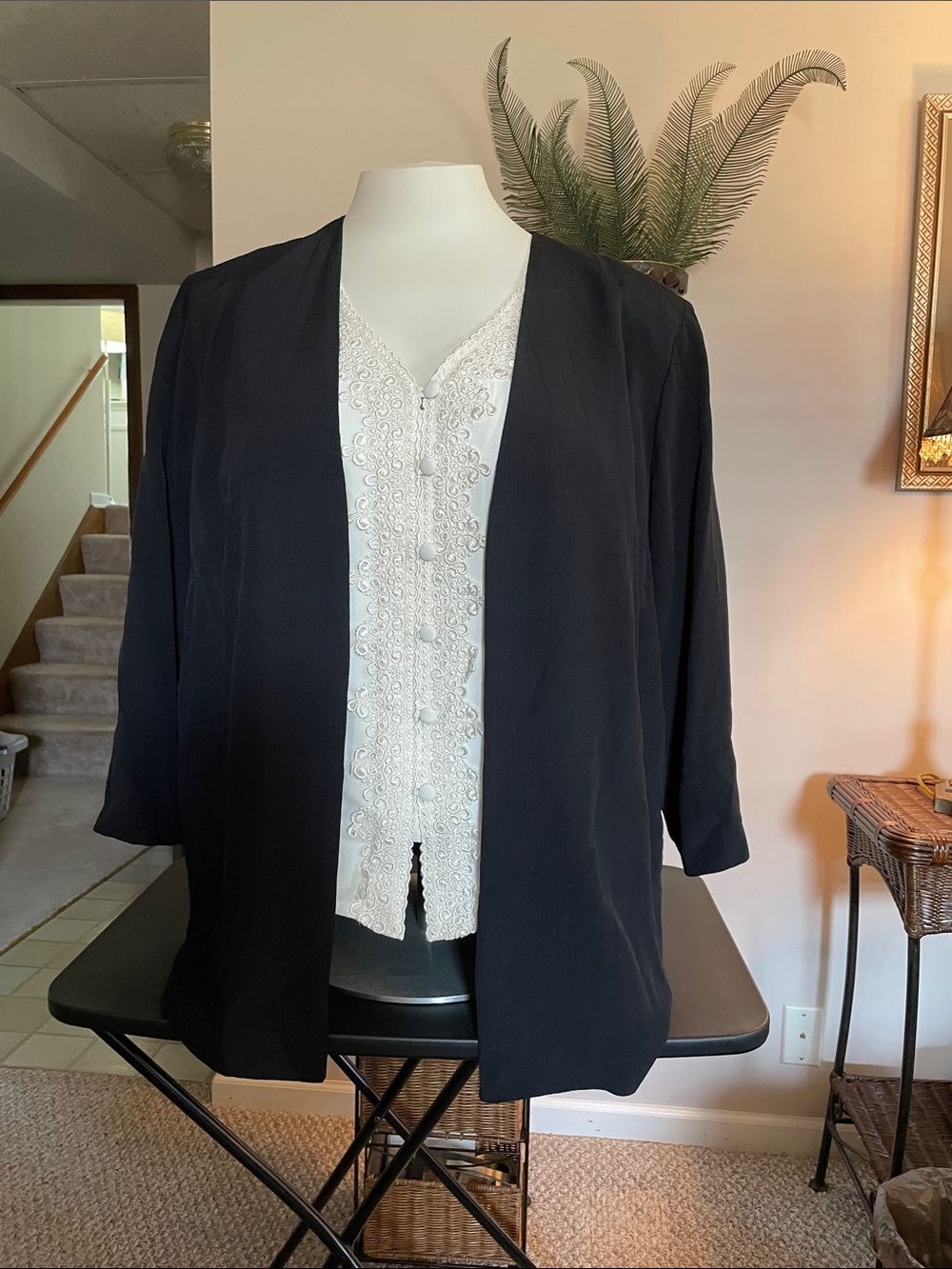 Classic Black Open-Front Women's Blazer
